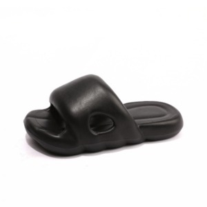 black slipper 300x300