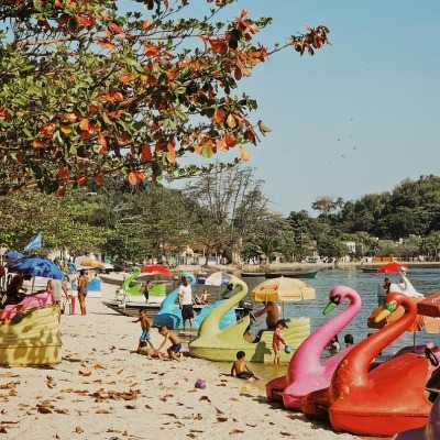 Casual Wearers 400x400